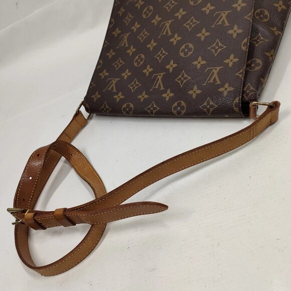 Authentic  Louis Vuitton Musette Brown Monogram Shoulder Bag LCMON293-121525 - Picture 4 of 9